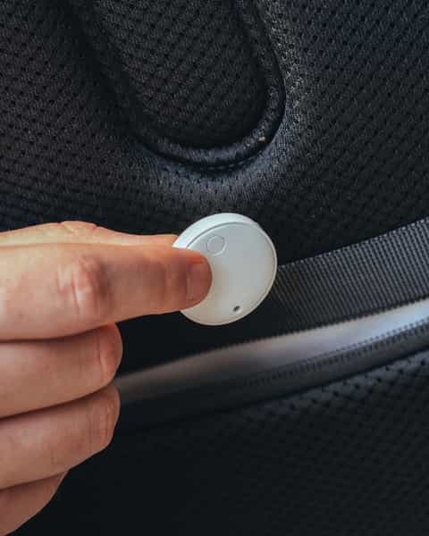 Tag Finder with Case for Apple & Google