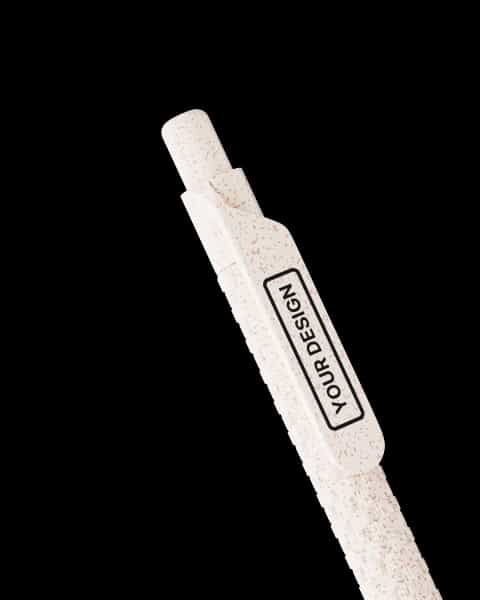 Wheat Straw Pen