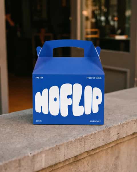 Lunch Box with Handle