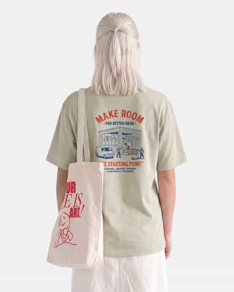 Lightweight Oversized T-Shirt