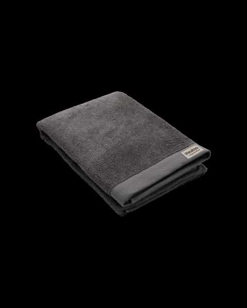 Ukiyo Sakura AWARE™ Bath Towel · 500 GSM · 70 × 140 cm