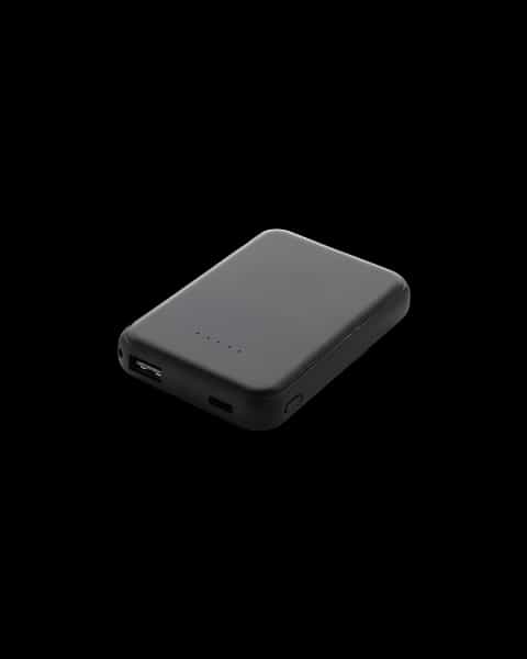 Stellar 5W Magnetic Power Bank · 5,000 mAh