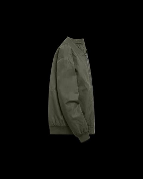 Premium Bomber