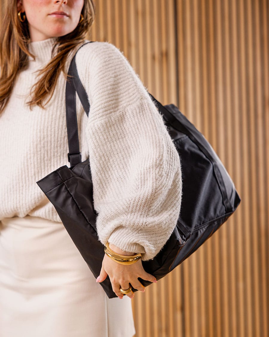 Maxi Carrying Tote Bag