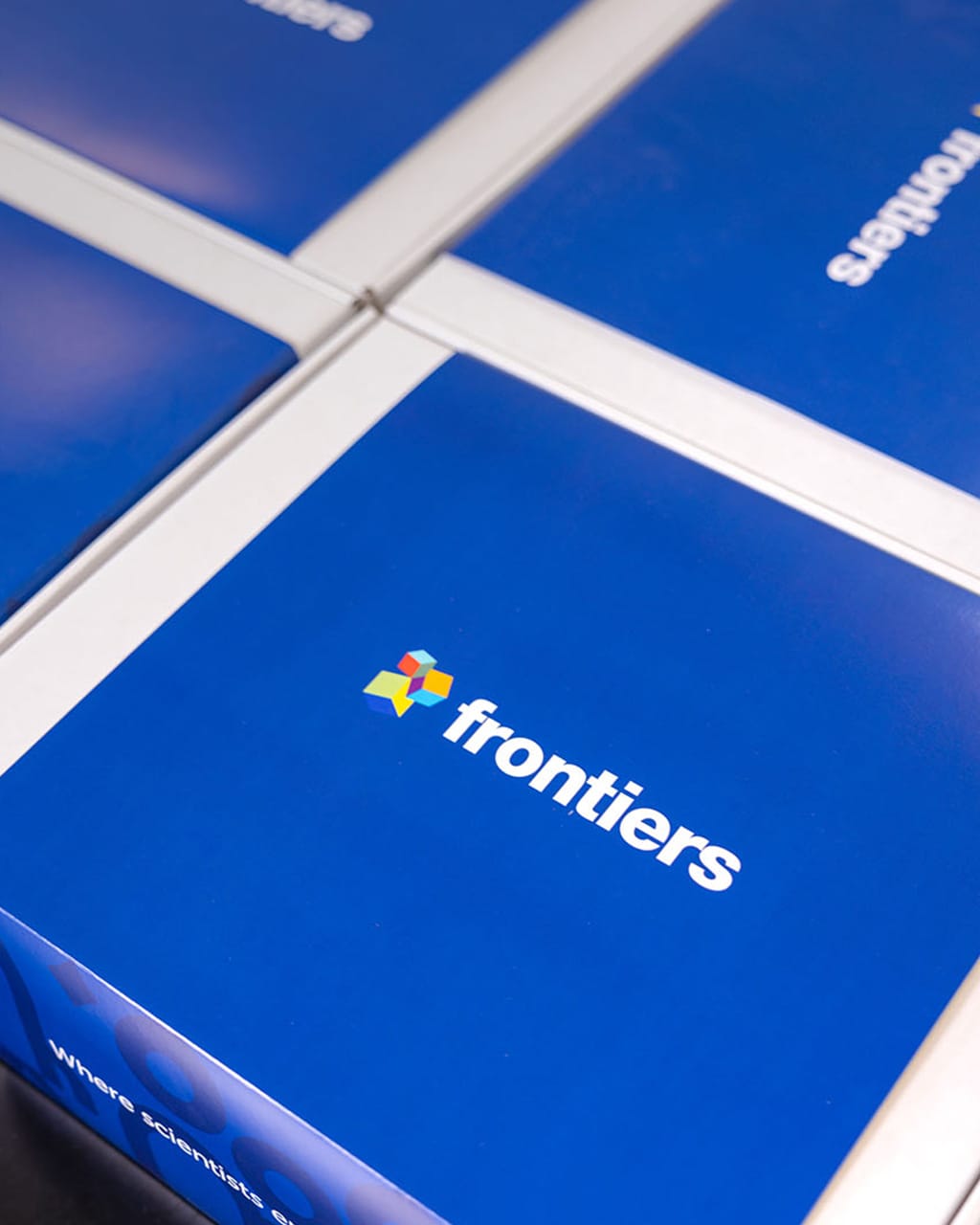 Sleeved Box