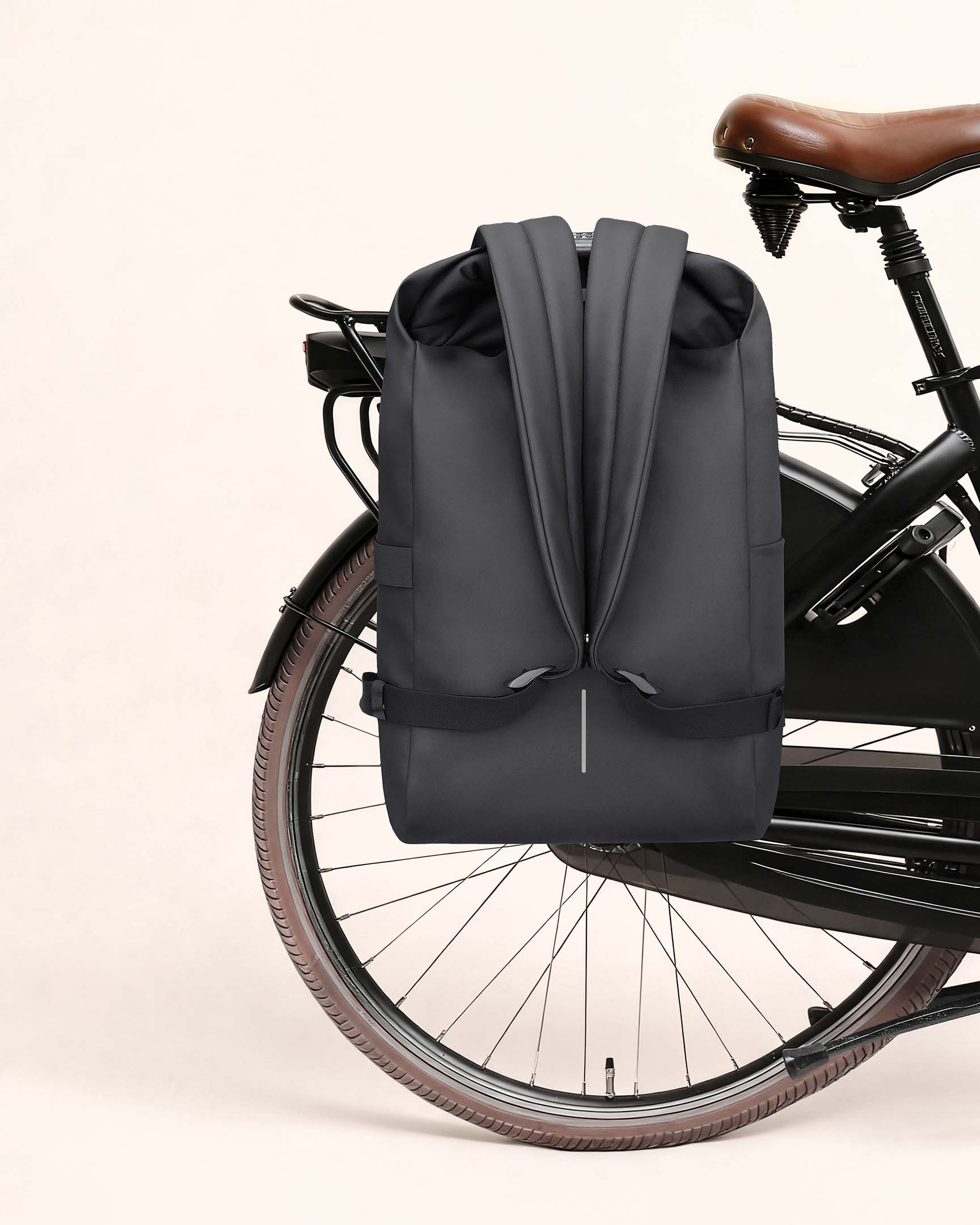 XDDESIGN Water Resistant Bike Backpack
